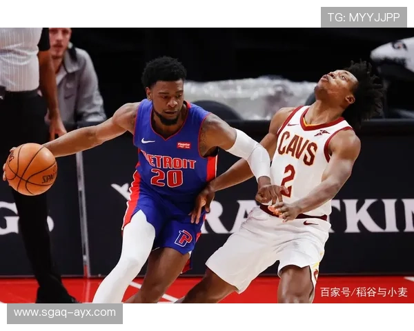 杰西卡·哈迪闪耀赛场：女子蛙泳新星崛起引领未来潮流