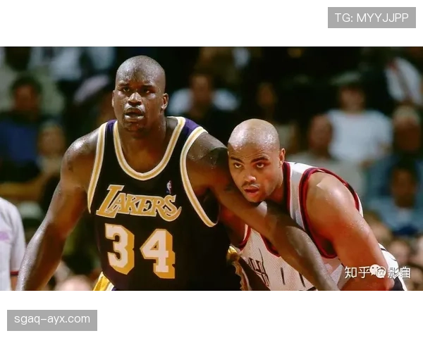 贝弗利费城硬汉：从街头到球场的逆袭之路