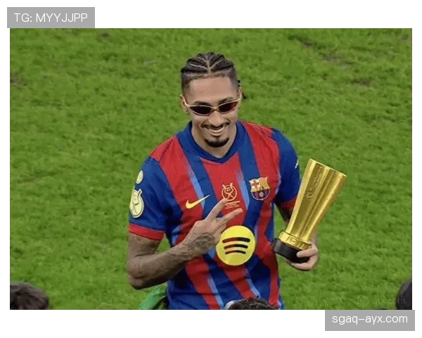 拉菲尼亚 vs 萨卡：英超边锋进攻效率与战术角色差距